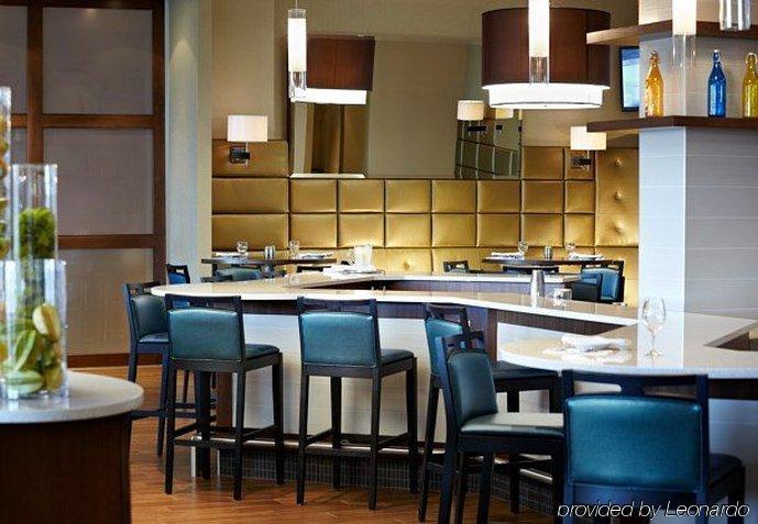 Courtyard By Marriott Montreal Airport 4* Dorval